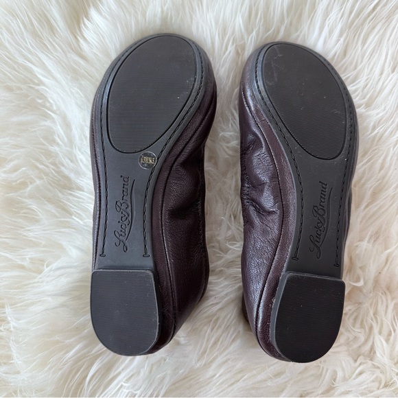 Womens Size 6.5M Lucky Brand All Brown Leather Slip On Ballet Flats - Picture 4 of 7